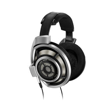 HD 800