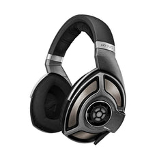 HD 700